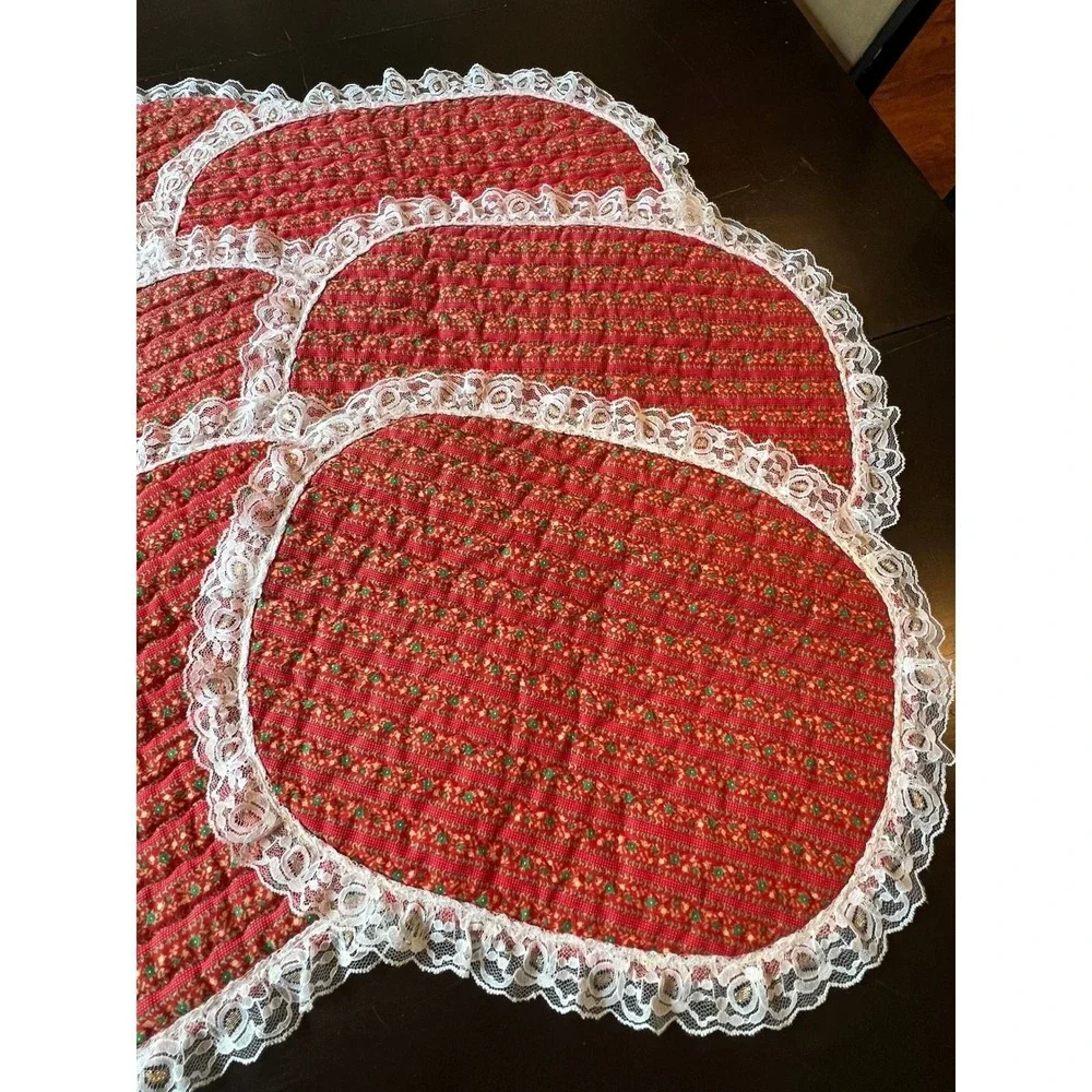 Handmade Quilted Christmas Placemats Set 6 Cottagecore GrandmaCore Red 16x13